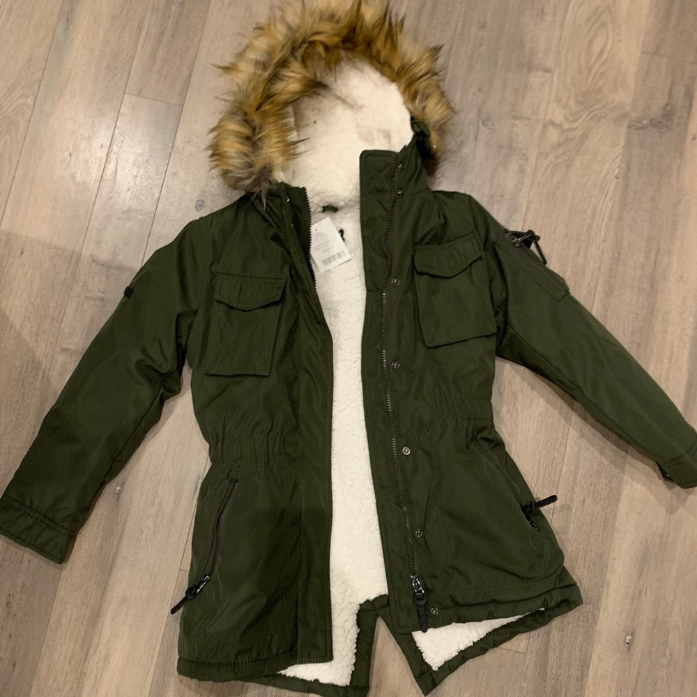 Girls Large Size 12/14 Coat Sherpa lined